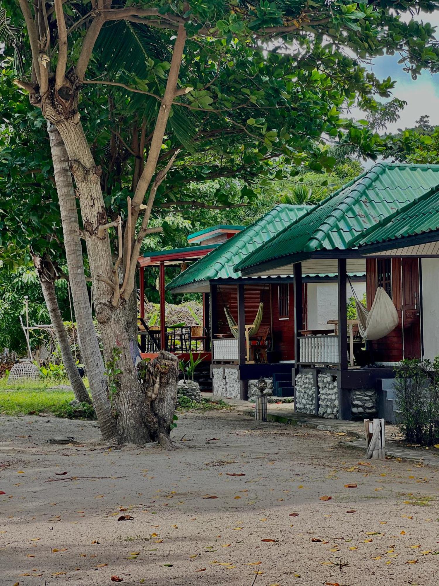 Sense Asia Haad Tian Bagian luar foto